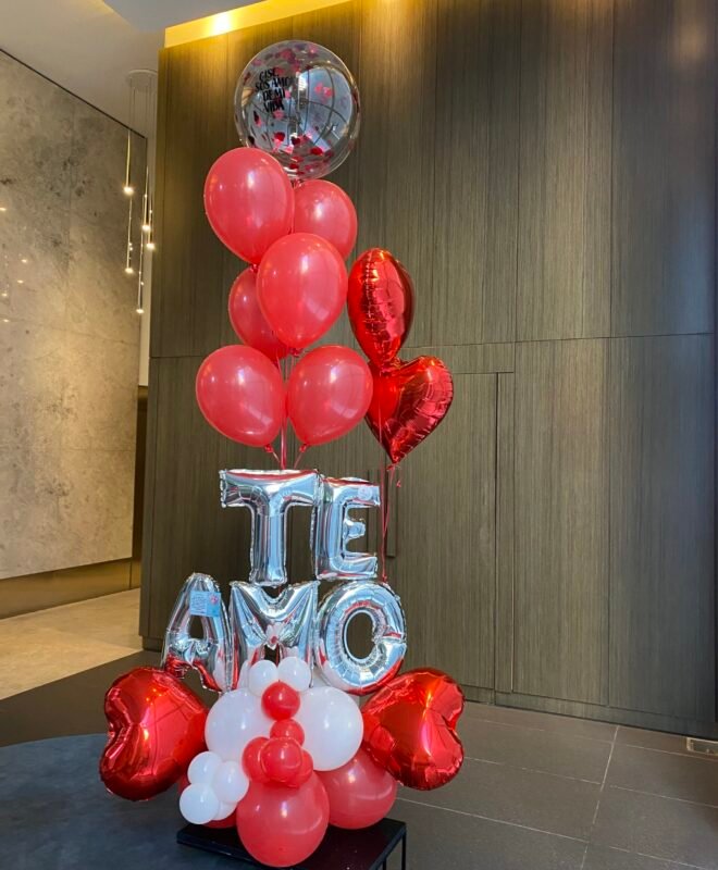 BOUQUETS Bouquet te amo + corazones